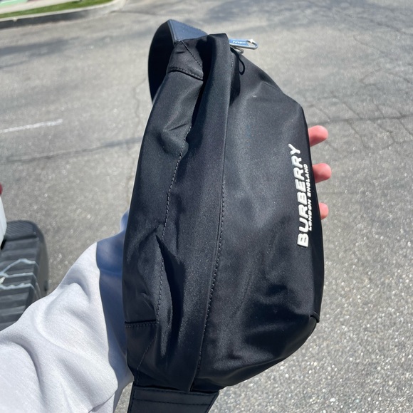 Burberry Bum Bag - Picture 2 of 4